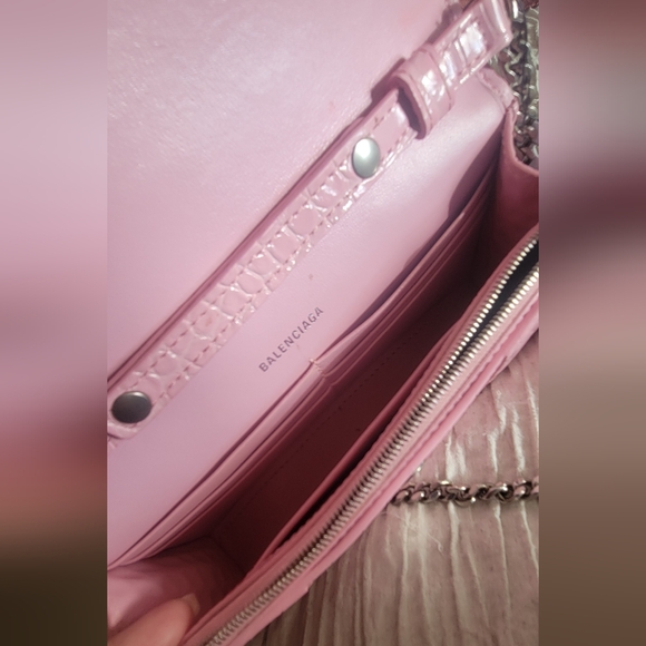 BALENCIAGA BAG ~ Pink - Picture 3 of 8